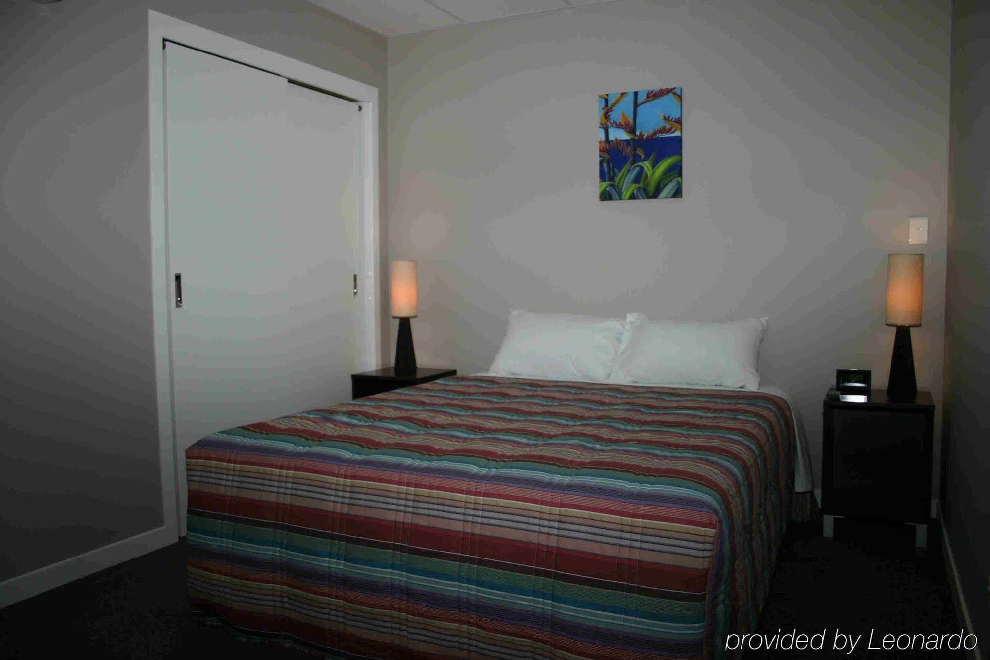 Quest On Ward Serviced Apartments Гамільтон Номер фото