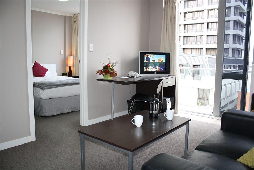 Quest On Ward Serviced Apartments Гамільтон Екстер'єр фото